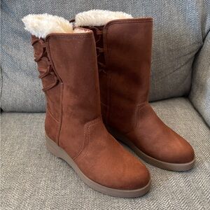 Self Esteem Winter Boots Sz Woman’s 8